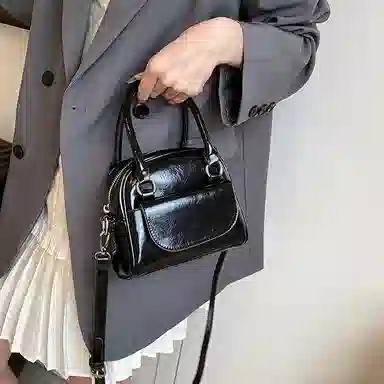 Jade en plus Boston Bag