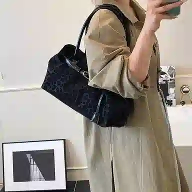 Jade en plus PU Tote