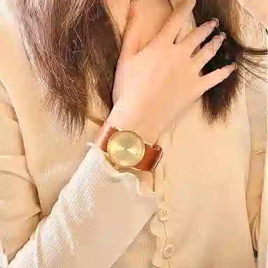 TID Watches Small Gold Vintage