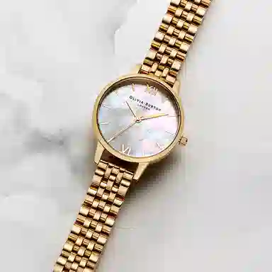OLIVIABURTON