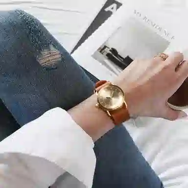 TID Watches Small Gold Vintage