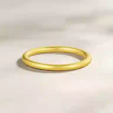 999