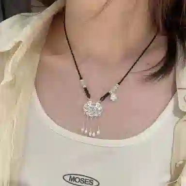 999