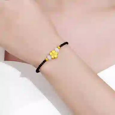 999