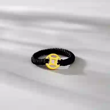 999