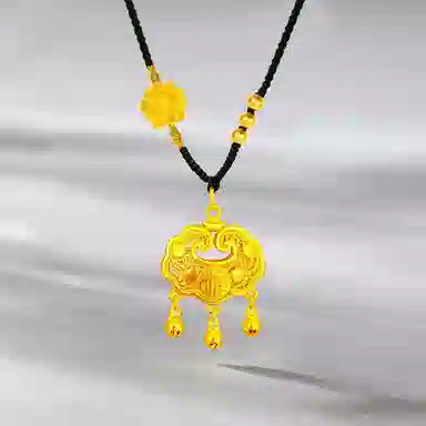 999