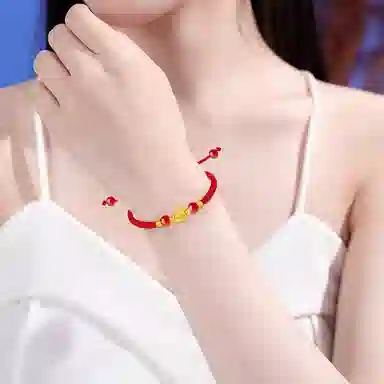 999