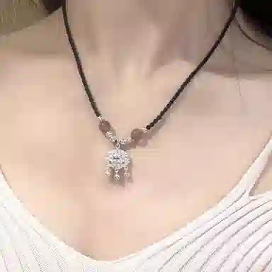 s999
