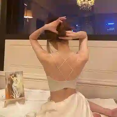 多情猫 美背抹胸纯色文胸 女款