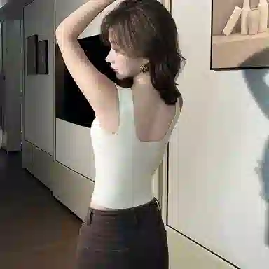 多情猫 轻暖一体式免穿文胸内搭外穿吊带 女款