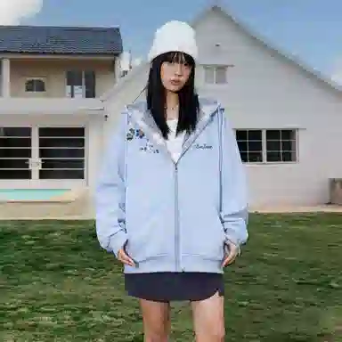EVE Jeans logo
