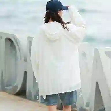 EVE Jeans logo