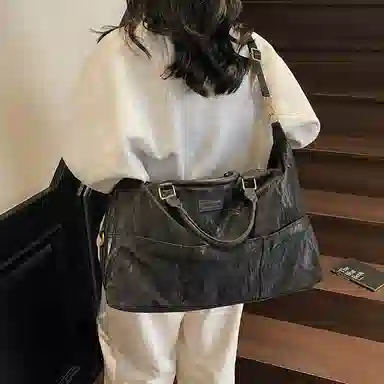 LEXI 30L PU