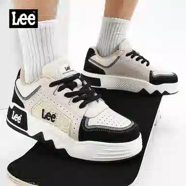 Lee