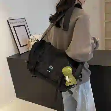 Lonsdale Crossbody Bag Black