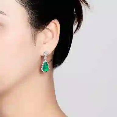 贝戈丽丝 【福禄双全 招财纳福】复古国潮新中式葫芦吉祥如意福气满满经典百搭气质简约日常穿搭#好运天然 玉髓 耳环 女款