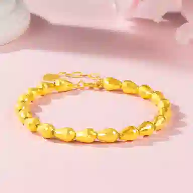925