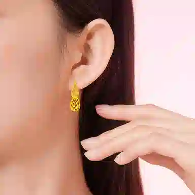 S925