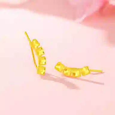 S925