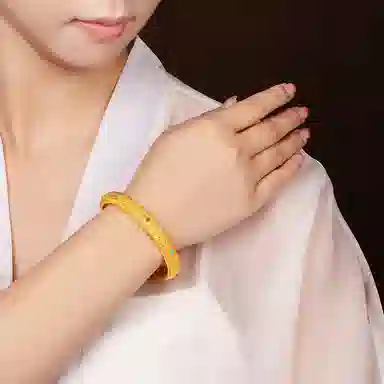 贝戈丽丝 镂空花丝缠枝手饰镯   新中式繁花似锦 宫廷风优雅气质精致高级感创意设计首饰 足金 一口价 黄金手镯 女款