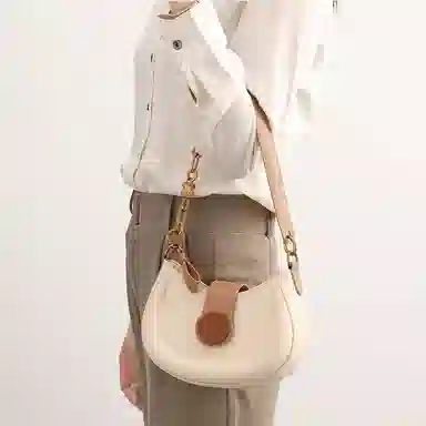 PESASRIE NEW CHINA-CHIC