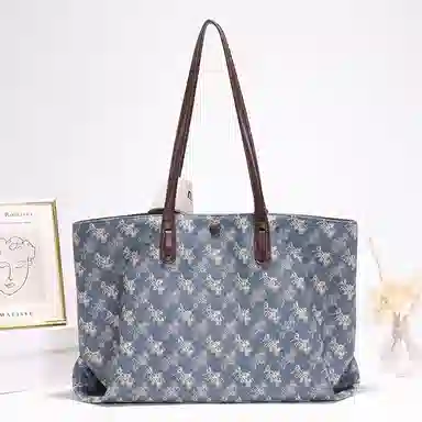 PESASRIE Tote PVC