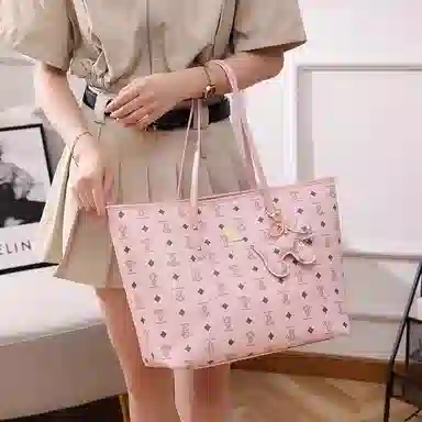 PESASRIE Tote