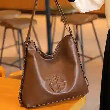 PESASRIE Tote