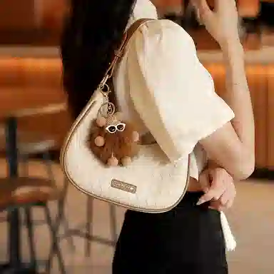 PESASRIE PU