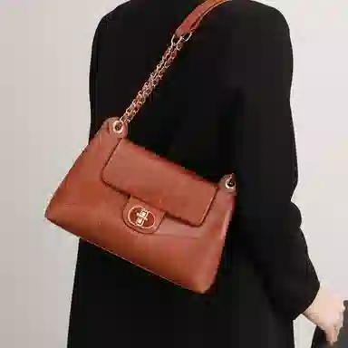 PESASRIE NEW CHINA-CHIC