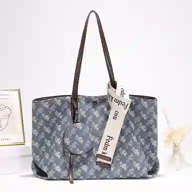 PESASRIE Tote PVC