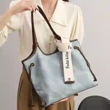 PESASRIE Tote