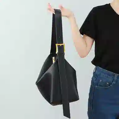 PESASRIE Tote