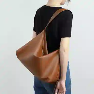 PESASRIE Tote