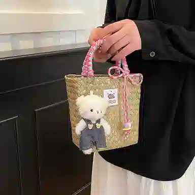 冠军小熊 可爱小熊编织手绳菜篮子包彩色装饰绳精致手工编制包沙滩包 草编 手提包 女款 咖色/绿色/粉色/黄色