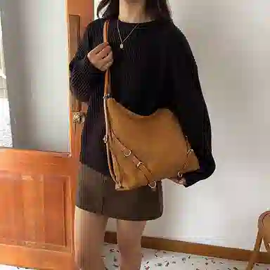 冠军小熊 时尚多功能 鸡皮绒 单肩包 女款 多色