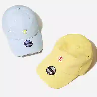 Yangtongxue Embroidered Cap