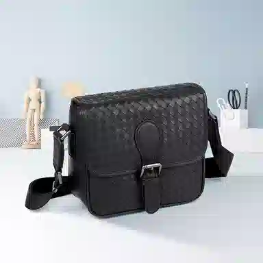 DOSRFINI Crossbody Bag Black