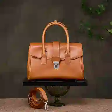 时尚百搭小众设计简约通勤 牛皮 手提包 女款 多色