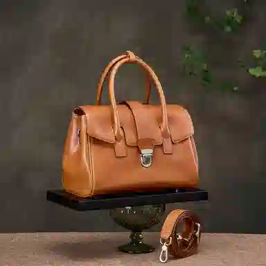 时尚百搭小众设计简约通勤 牛皮 手提包 女款 多色