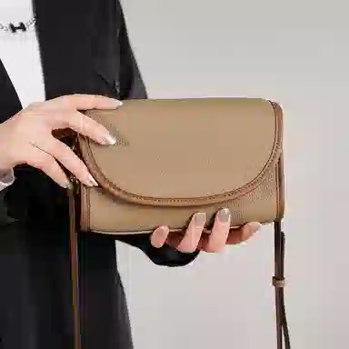 简约休闲手机包女式斜挎包 牛皮 单肩包 女款 大象灰/奶昔白