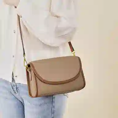 简约休闲手机包女式斜挎包 牛皮 单肩包 女款 大象灰/奶昔白