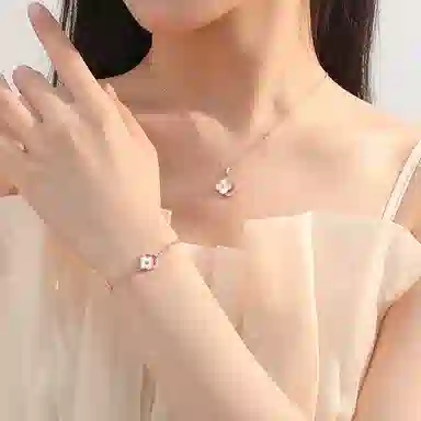 IYOU ins