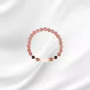 大唐国鼎 新中式复古风小众设计优雅国潮 精致纹理旺事业学业本命年财运 好运 草莓晶 手串 女款