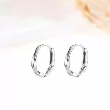 s999