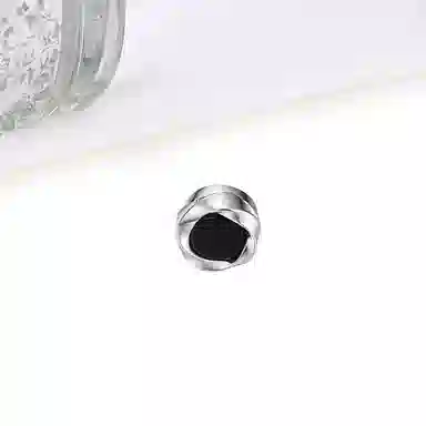 S925
