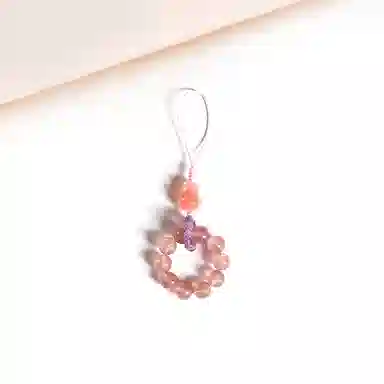 迎百宝 小清新晶莹剔透 好运清透圆润高级感手机钥匙 草莓晶 挂件 男女同款情侣款