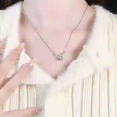 迎百宝 蝴蝶仙子碎银子多巴胺灵动璀璨闪耀转运高级感 合金 项链 男女同款情侣款