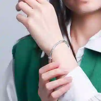 S999