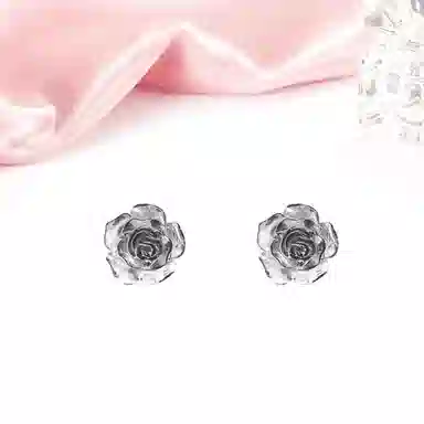 S999
